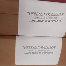 Make your own lipgloss (Lipgloss Kit) *Small* SALE!⭐️