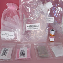 Make your own lipgloss (Lipgloss Kit) *Small* SALE!⭐️